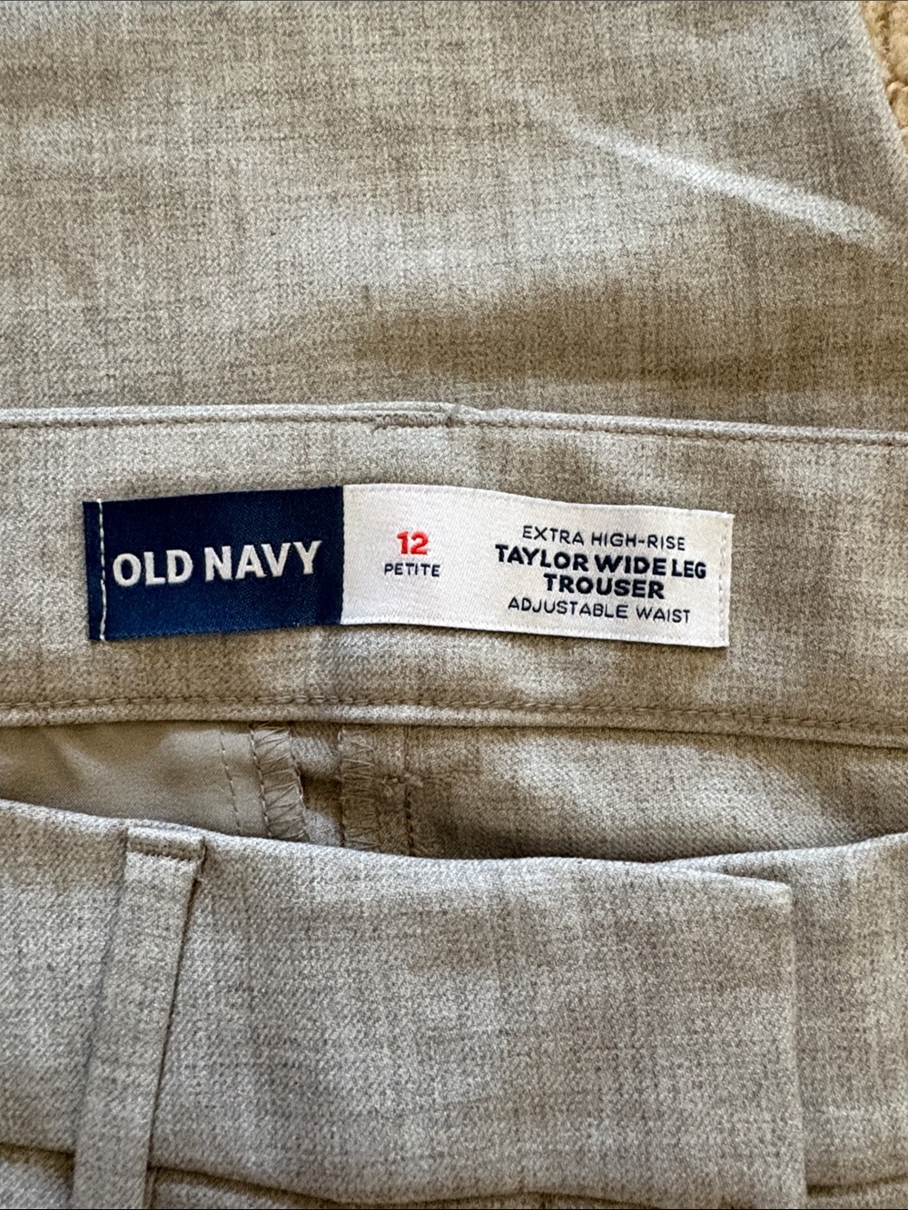 Old Navy Taylor Wide Leg Trouser - Light Gray - Picture 4 of 5